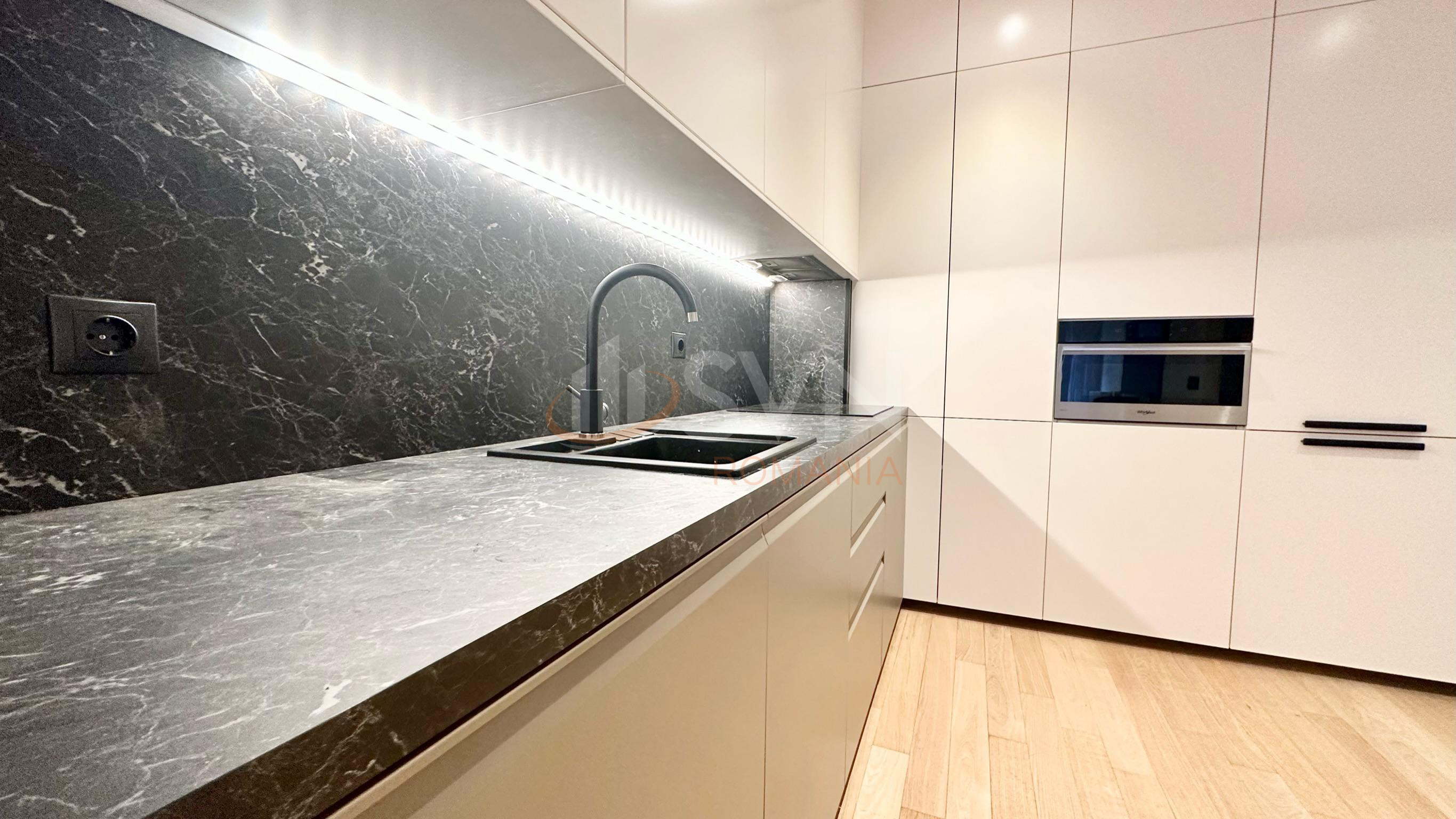 3 camere cu loc parcare subteran inclus Bucuresti/Pipera