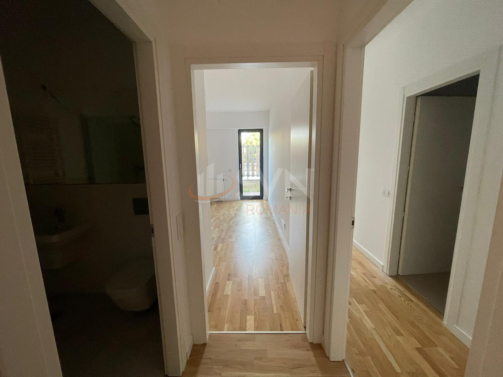 3 camere cu loc parcare subteran inclus Bucuresti/Baneasa