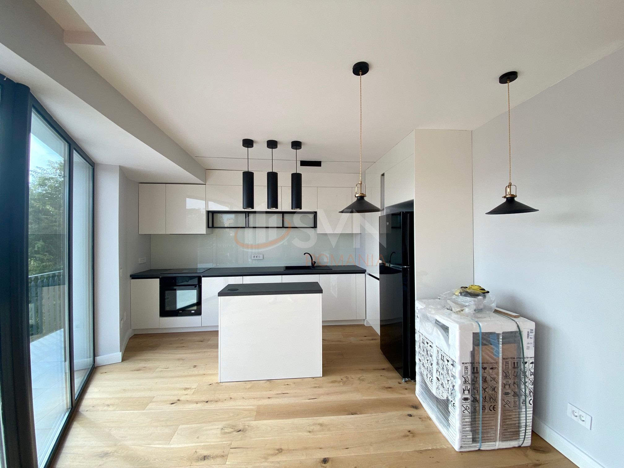 3 camere cu loc parcare subteran inclus Bucuresti/Dorobanti