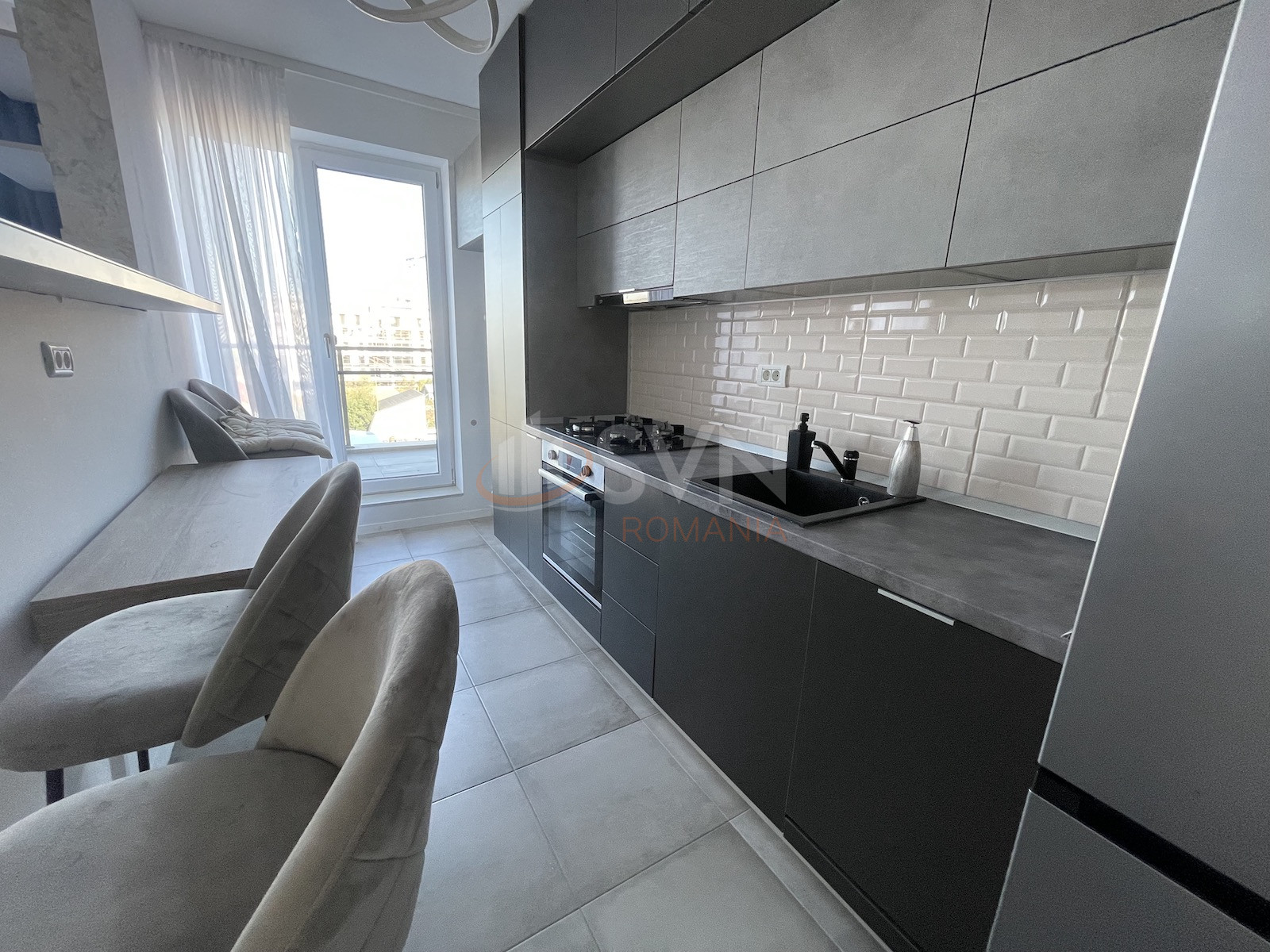 3 camere cu loc parcare subteran inclus Bucuresti/Sisesti