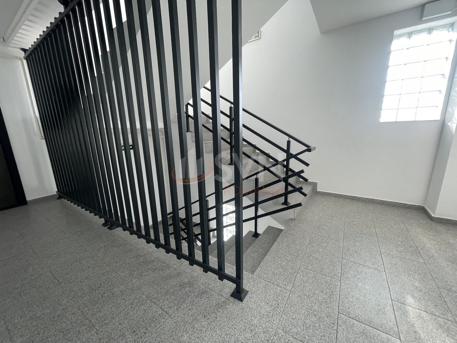 3 camere cu loc parcare subteran inclus Bucuresti/Sisesti