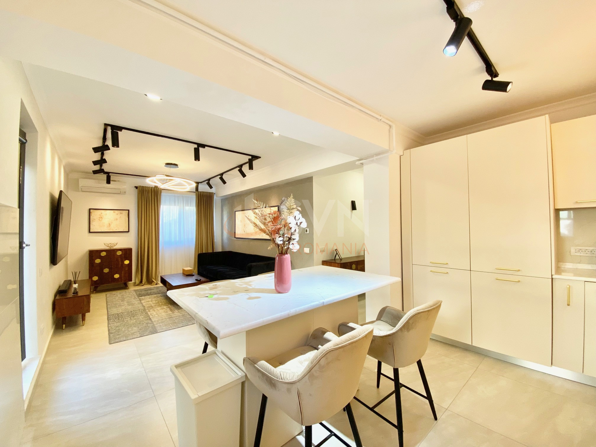 3 camere cu loc parcare subteran inclus Bucuresti/Sisesti