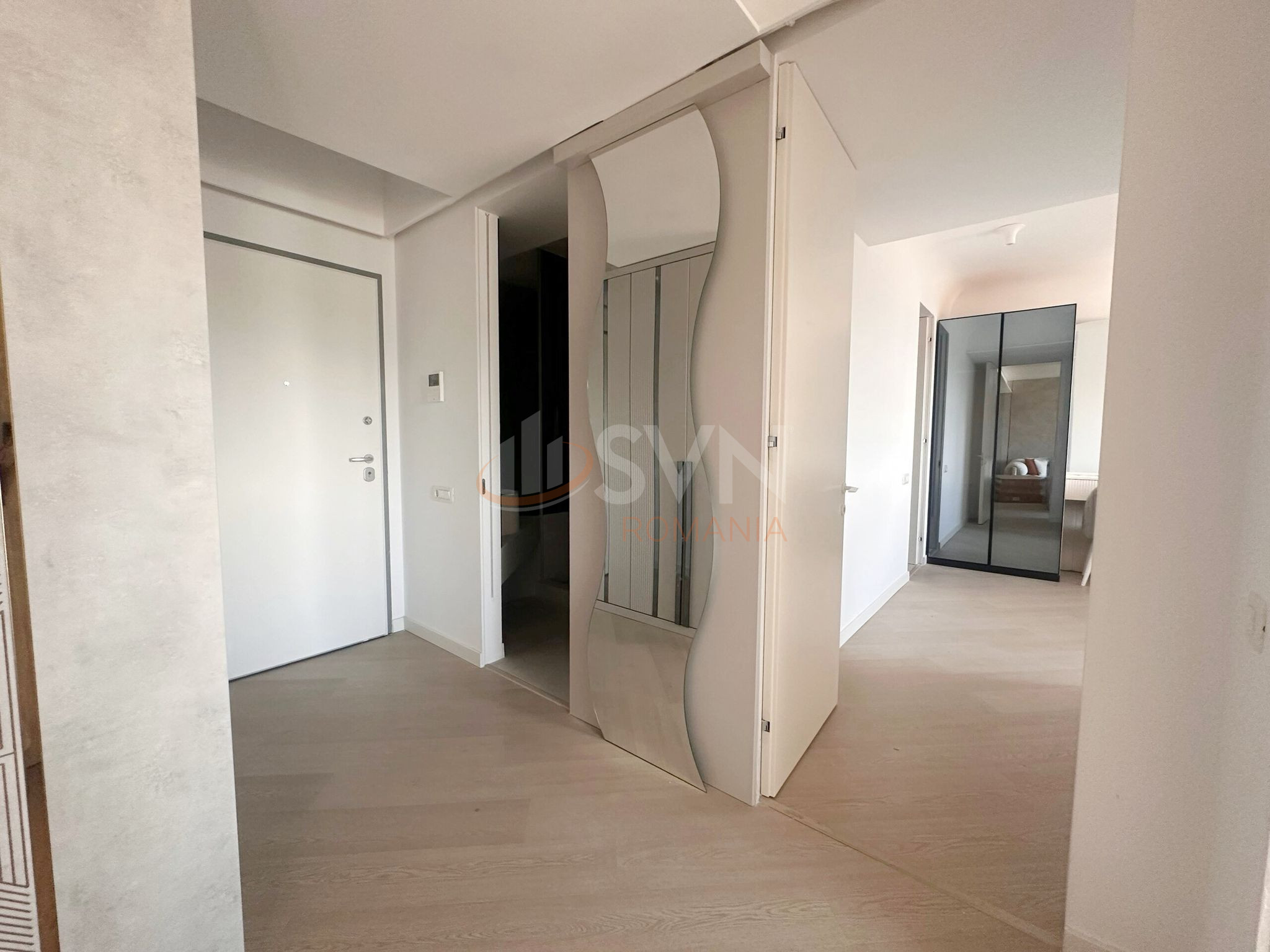 3 camere cu loc parcare subteran inclus Bucuresti/Pipera