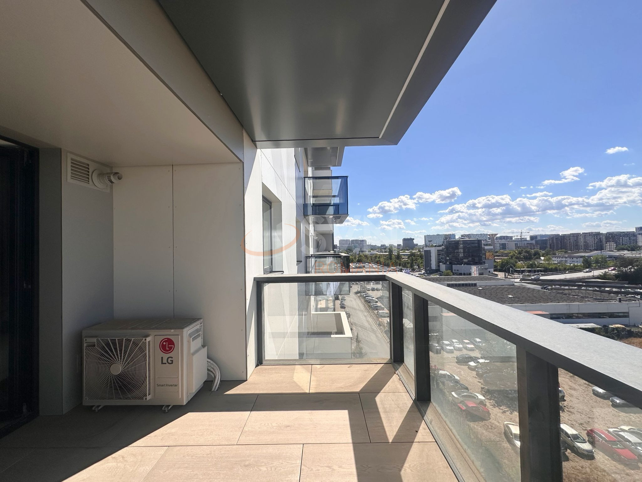 3 camere cu loc parcare subteran inclus Bucuresti/Pipera