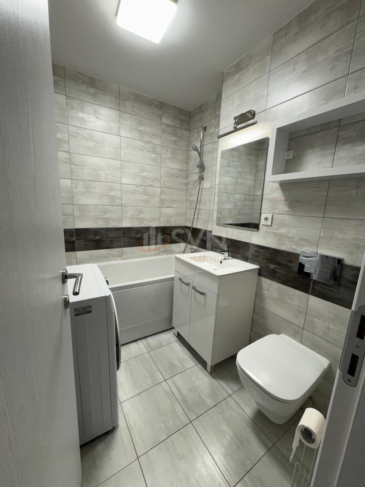 3 camere cu loc parcare subteran inclus Bucuresti/Pipera