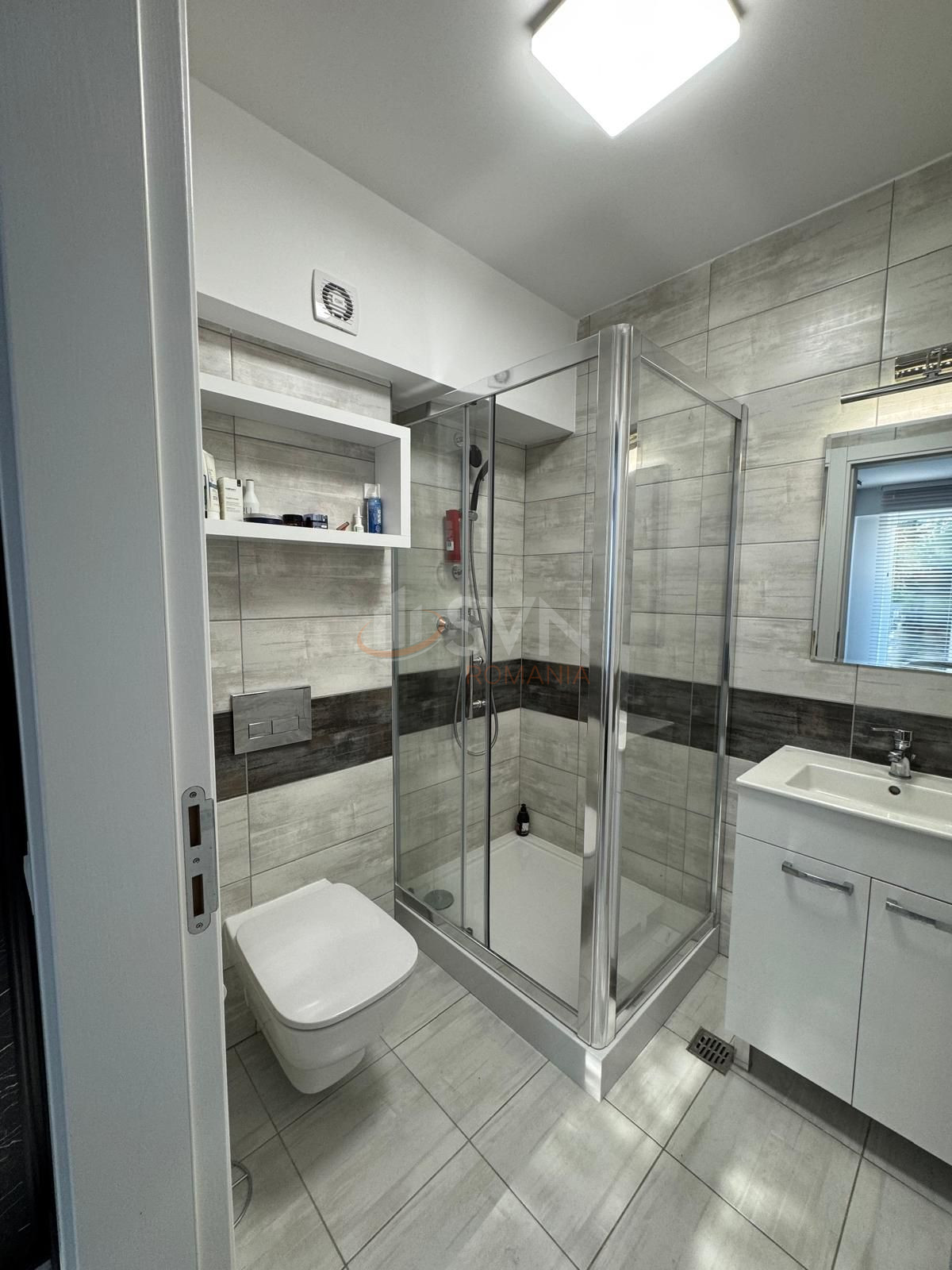 3 camere cu loc parcare subteran inclus Bucuresti/Pipera