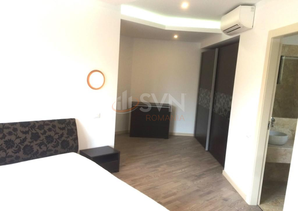 3 camere cu loc parcare subteran inclus Bucuresti/Victoriei
