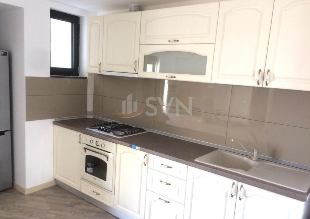 3 camere cu loc parcare subteran inclus Bucuresti/Victoriei
