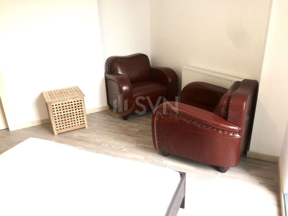 3 camere cu loc parcare subteran inclus Bucuresti/Victoriei
