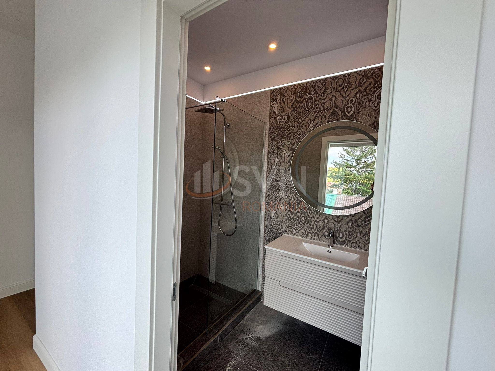 3 camere cu loc parcare subteran inclus Bucuresti/Bucurestii Noi