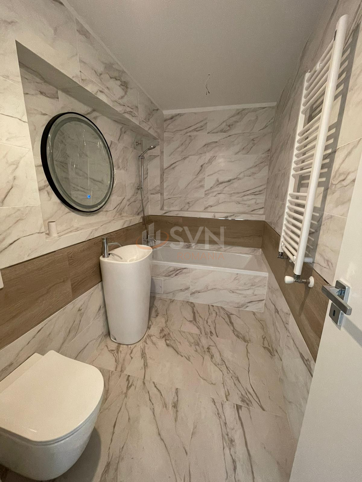 3 camere cu loc parcare subteran inclus Bucuresti/Dorobanti