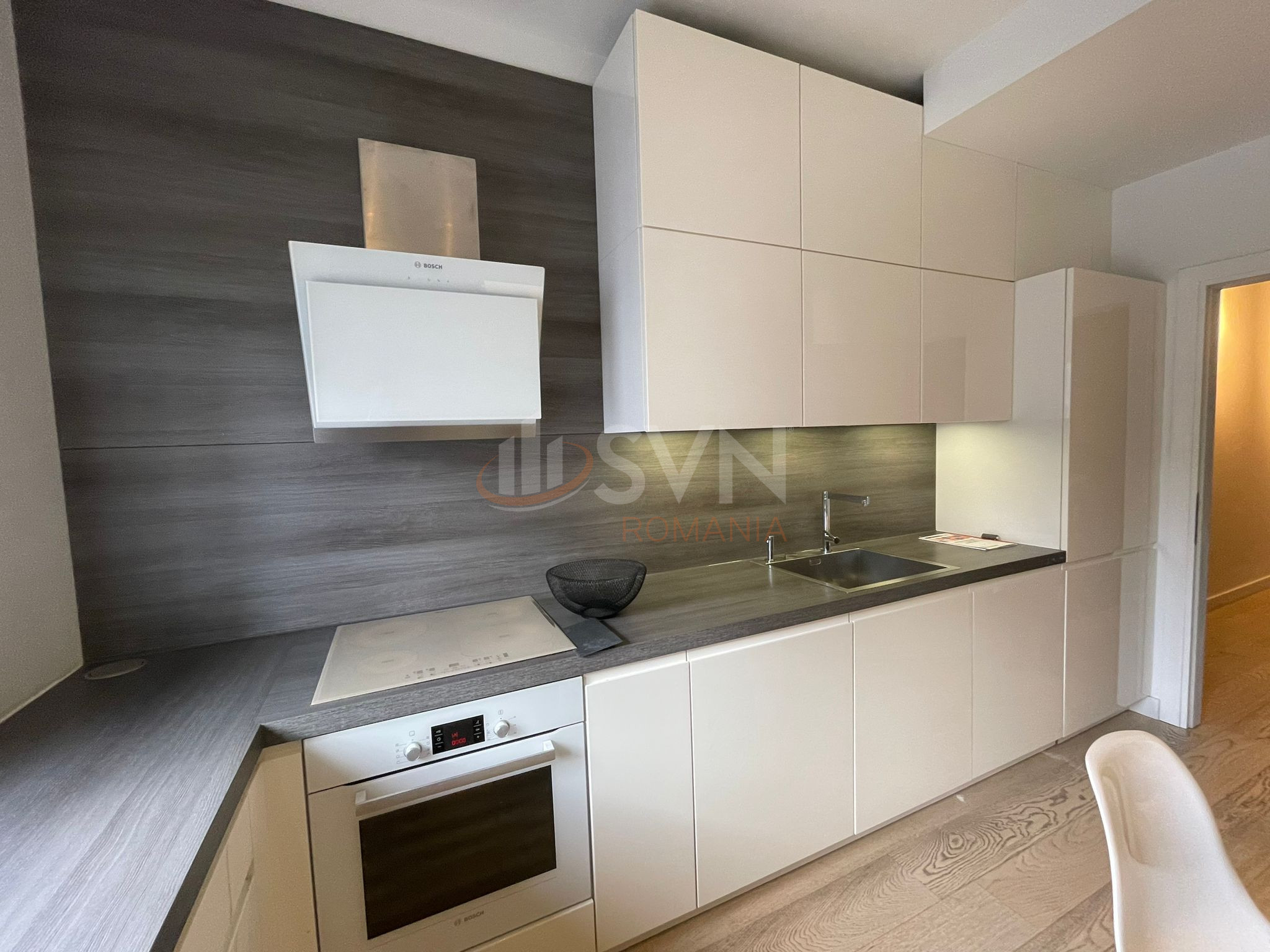 3 camere cu loc parcare subteran inclus Bucuresti/Baneasa