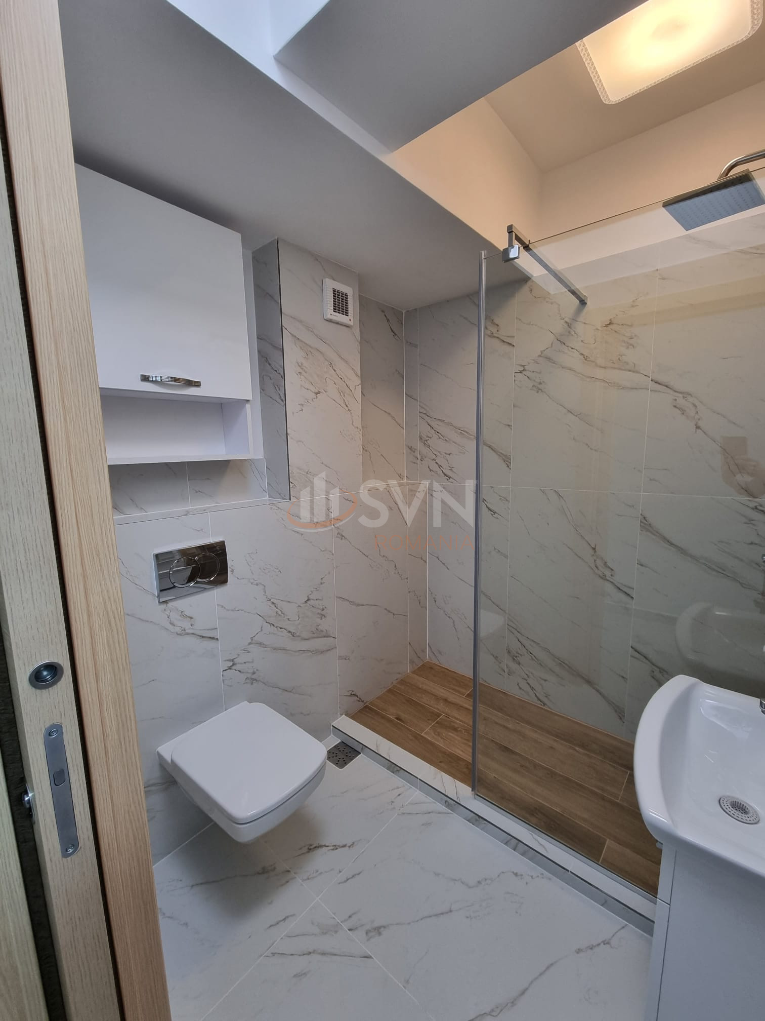 3 camere cu loc parcare subteran inclus Bucuresti/Colentina