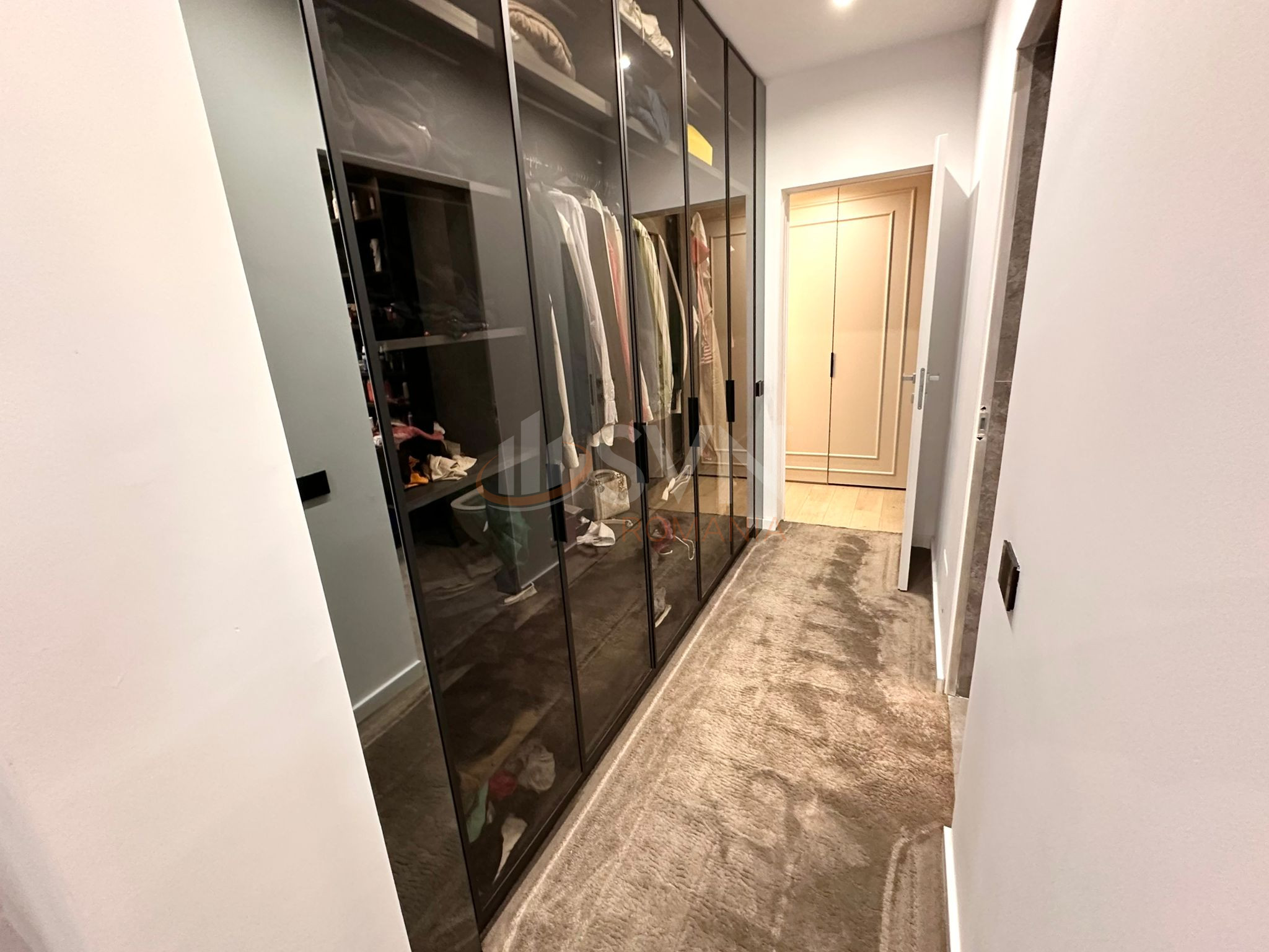 3 camere cu loc parcare subteran inclus Bucuresti/Aviatiei