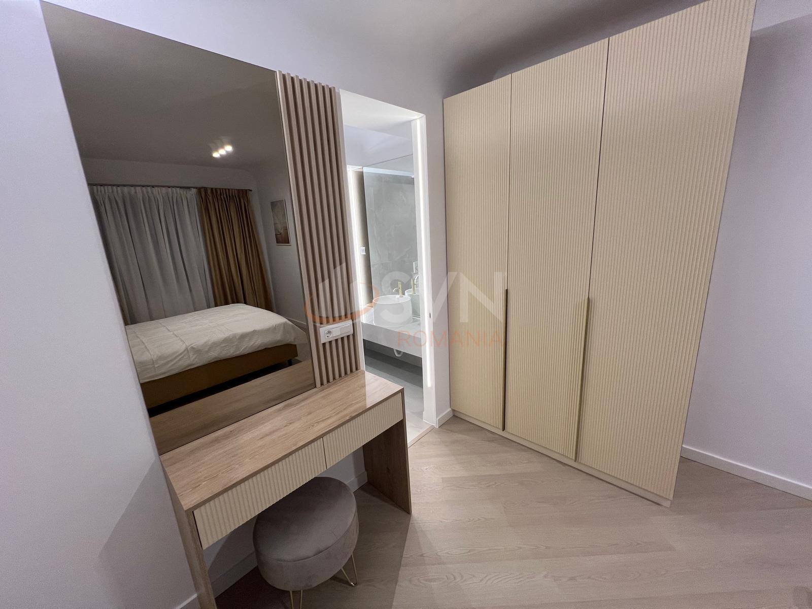 3 camere cu loc parcare subteran inclus Bucuresti/Pipera