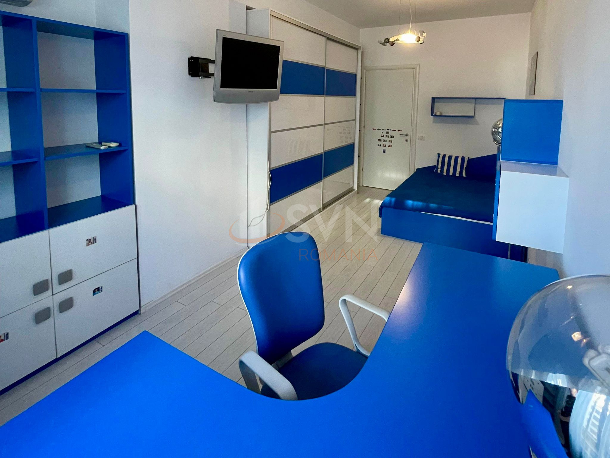 3 camere cu loc parcare subteran inclus Bucuresti/Herastrau