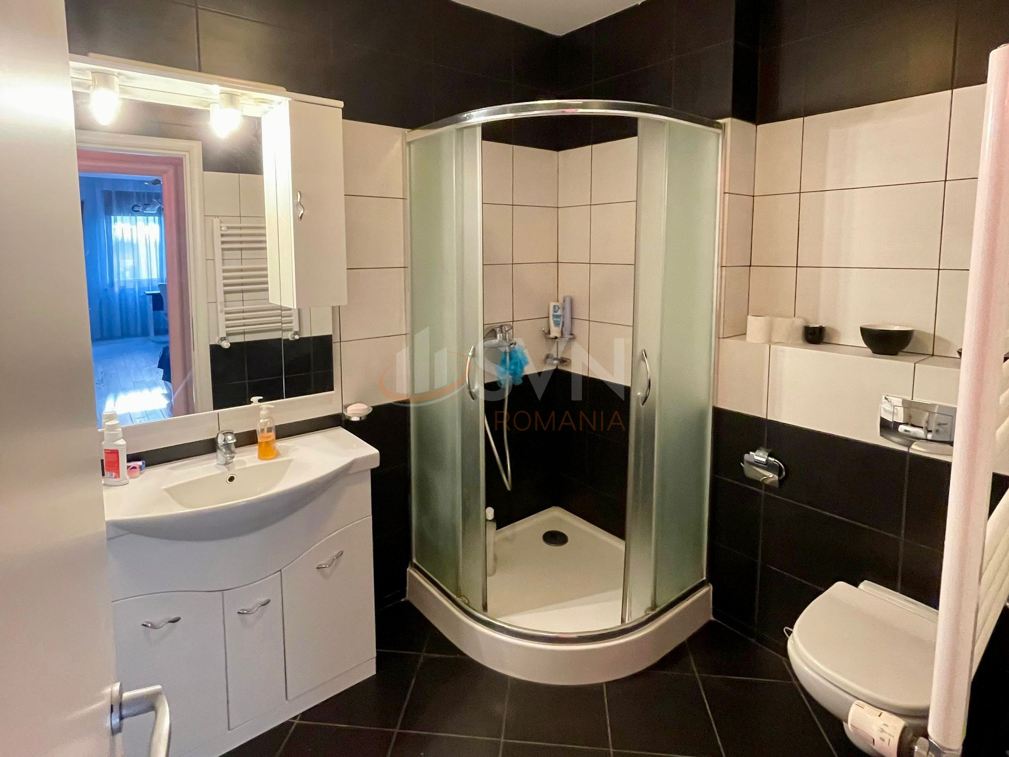 3 camere cu loc parcare subteran inclus Bucuresti/Herastrau