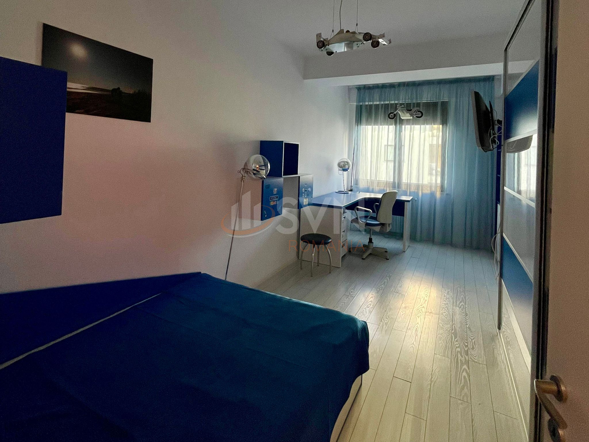 3 camere cu loc parcare subteran inclus Bucuresti/Herastrau