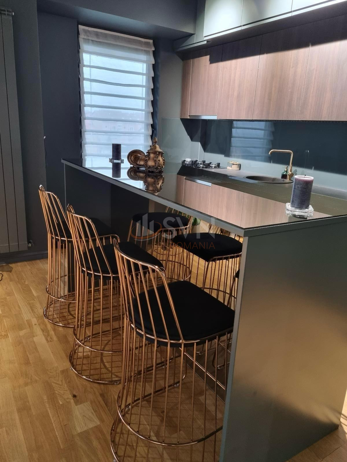 3 camere cu loc parcare subteran inclus Bucuresti/Pipera