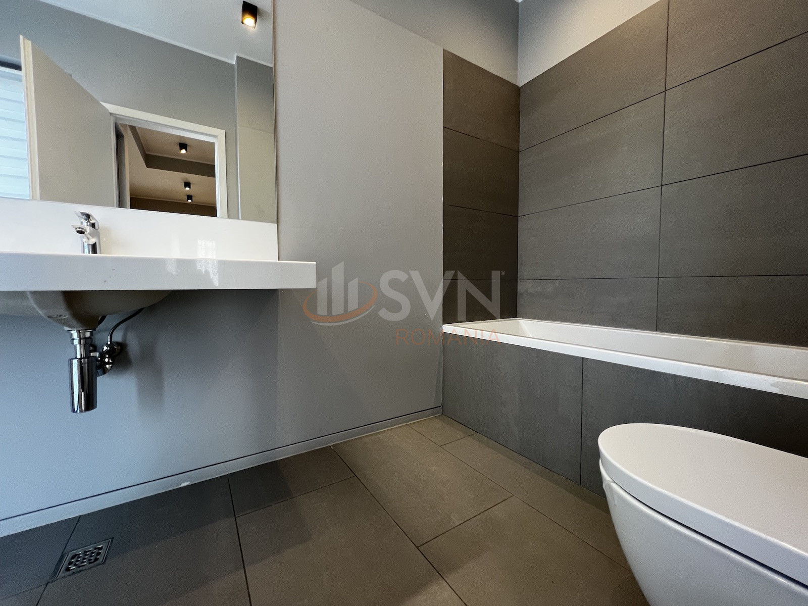 3 camere cu loc parcare subteran inclus Bucuresti/Gradina Icoanei