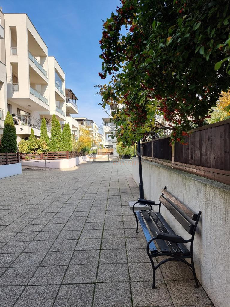 3 camere cu loc parcare subteran inclus Bucuresti/Pipera