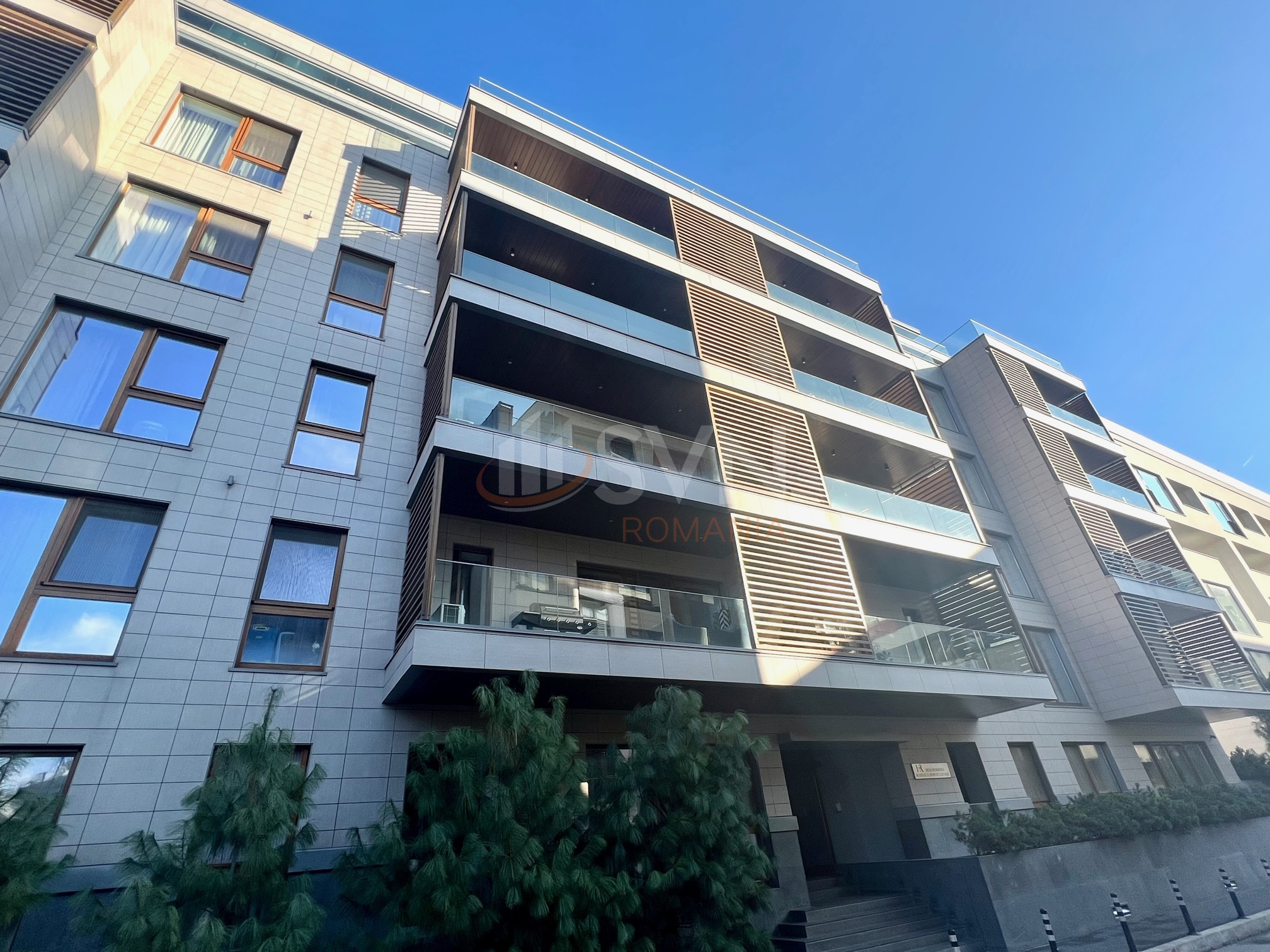 3 camere cu loc parcare subteran inclus Bucuresti/Herastrau