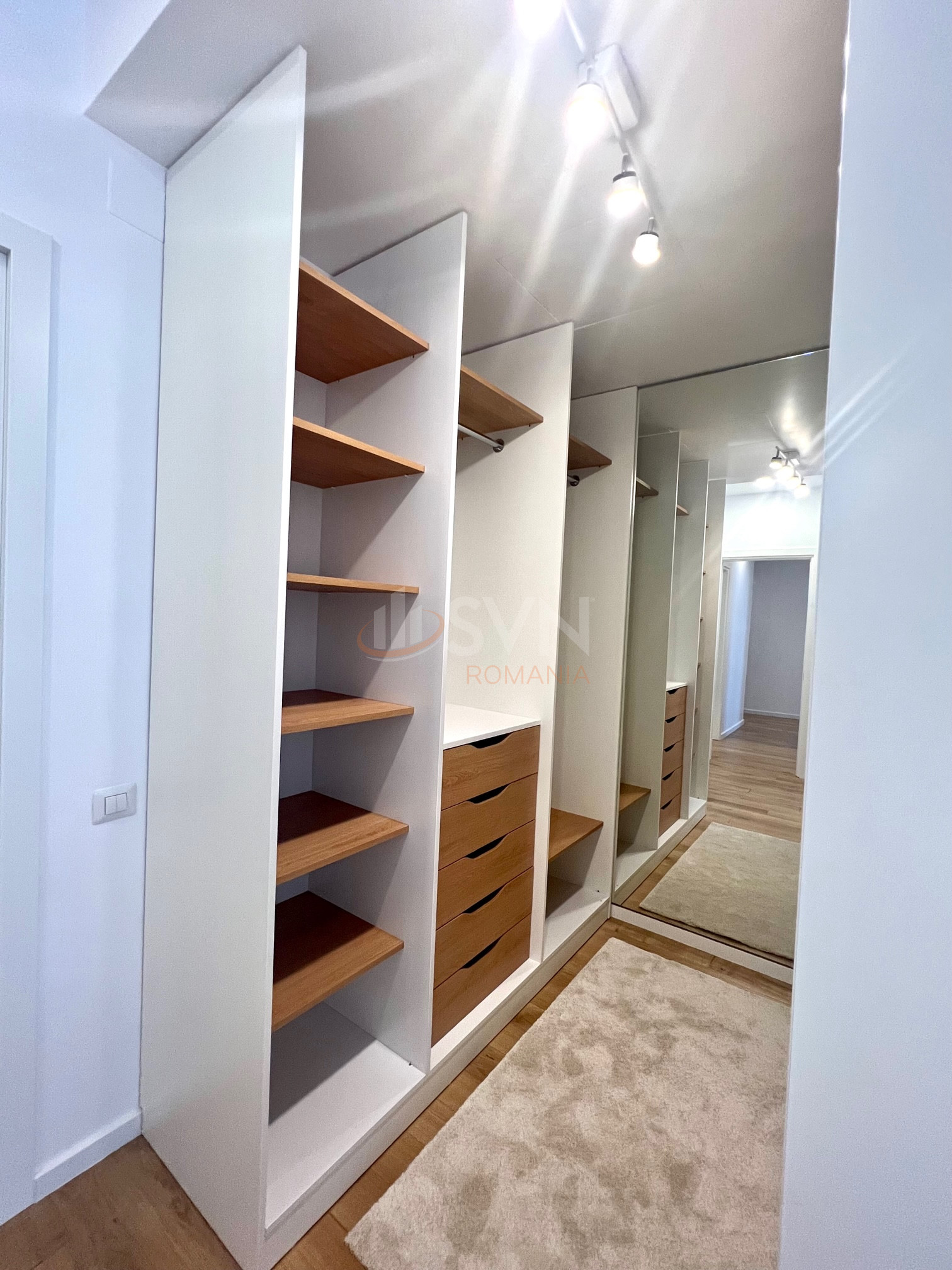 3 camere cu loc parcare subteran inclus Bucuresti/Herastrau