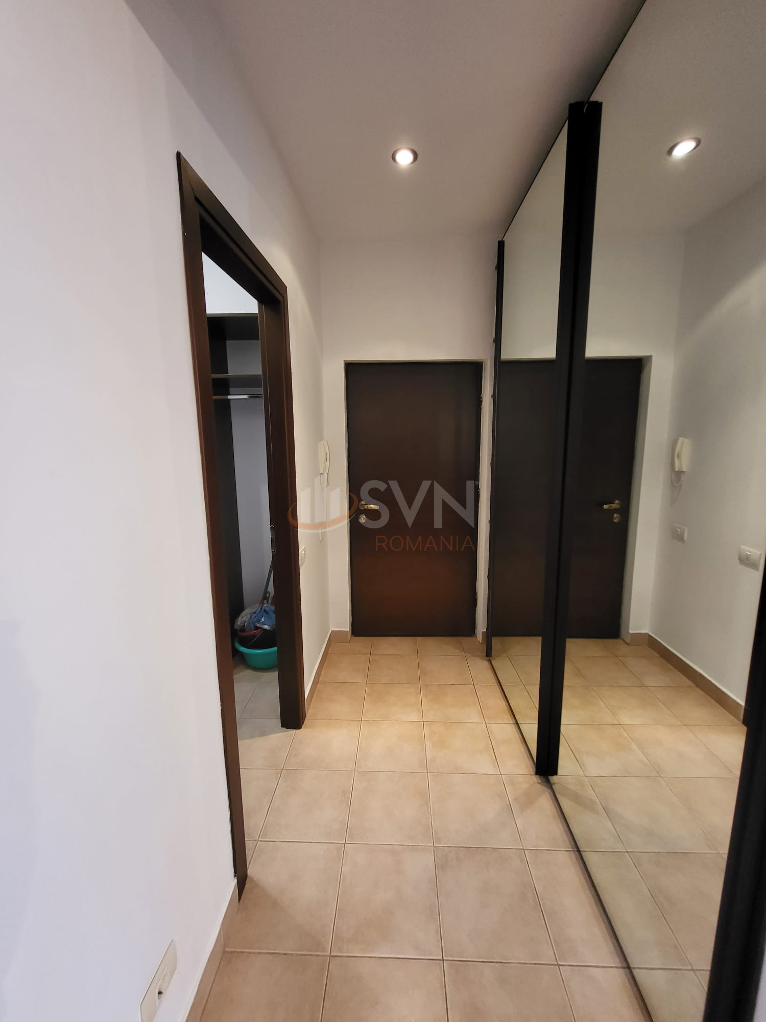 3 camere cu loc parcare subteran inclus Bucuresti/Herastrau