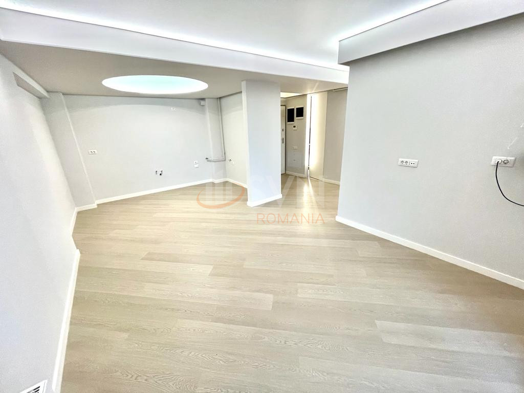 3 camere cu loc parcare subteran inclus Bucuresti/Pipera