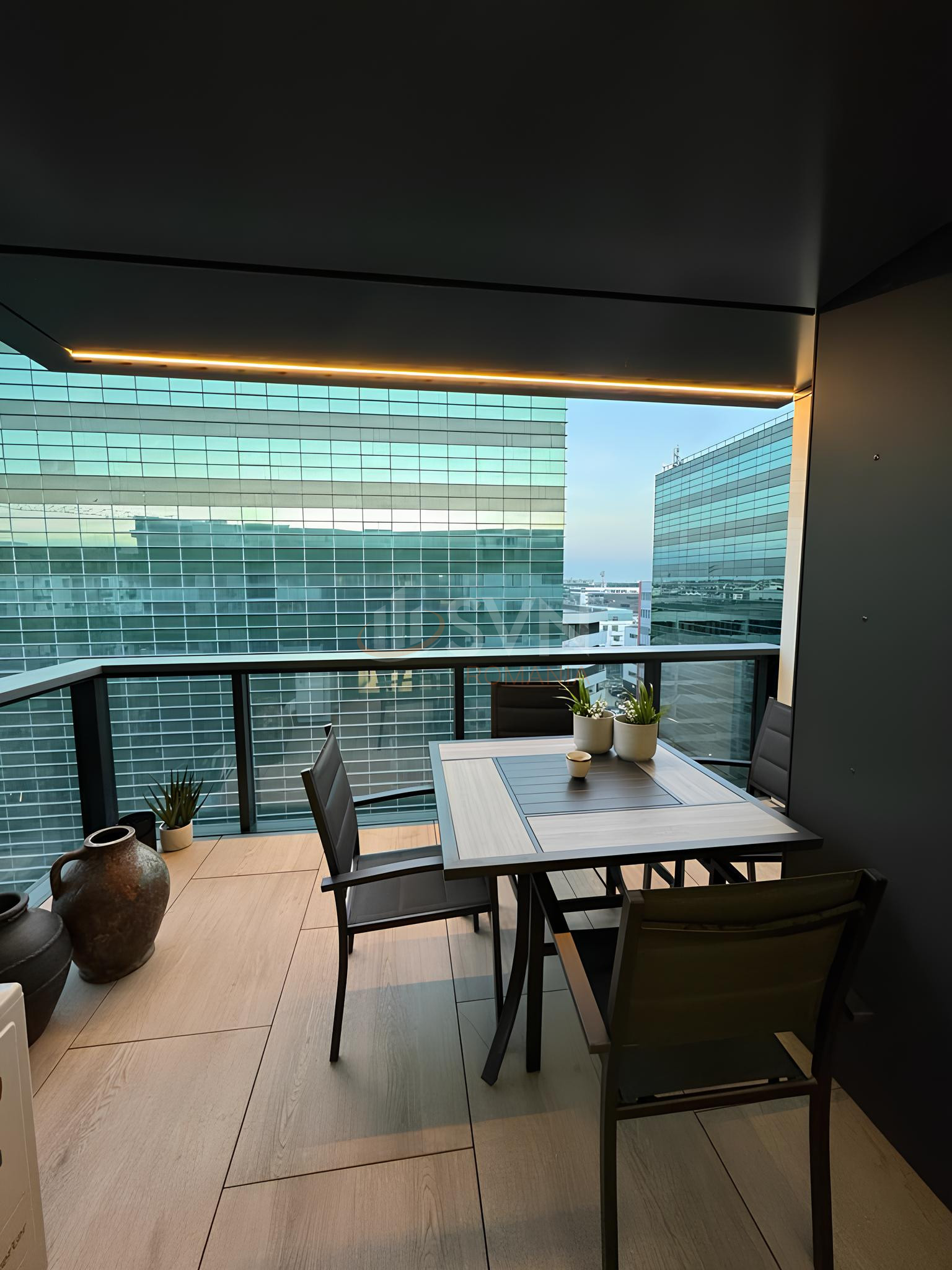 3 camere cu loc parcare subteran inclus Bucuresti/Pipera