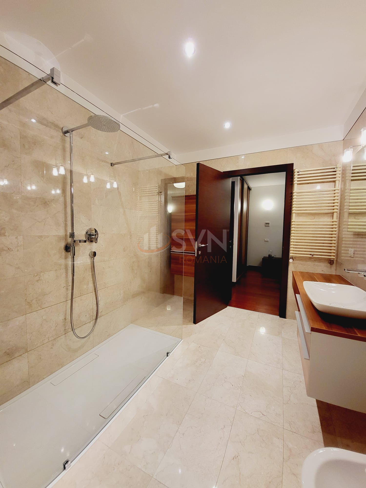 3 camere cu loc parcare subteran inclus Bucuresti/Primaverii