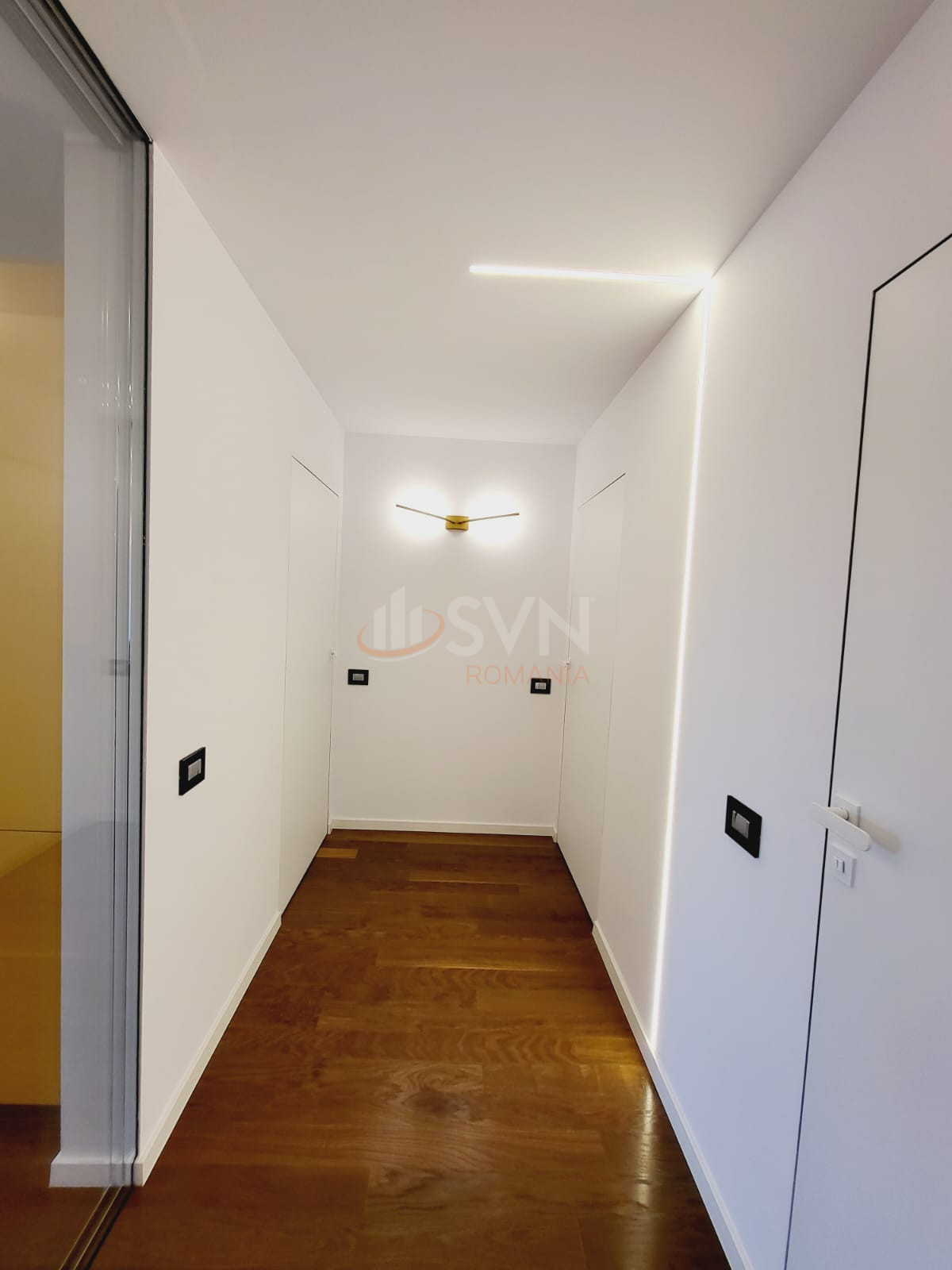 3 camere cu loc parcare subteran inclus Bucuresti/Pipera