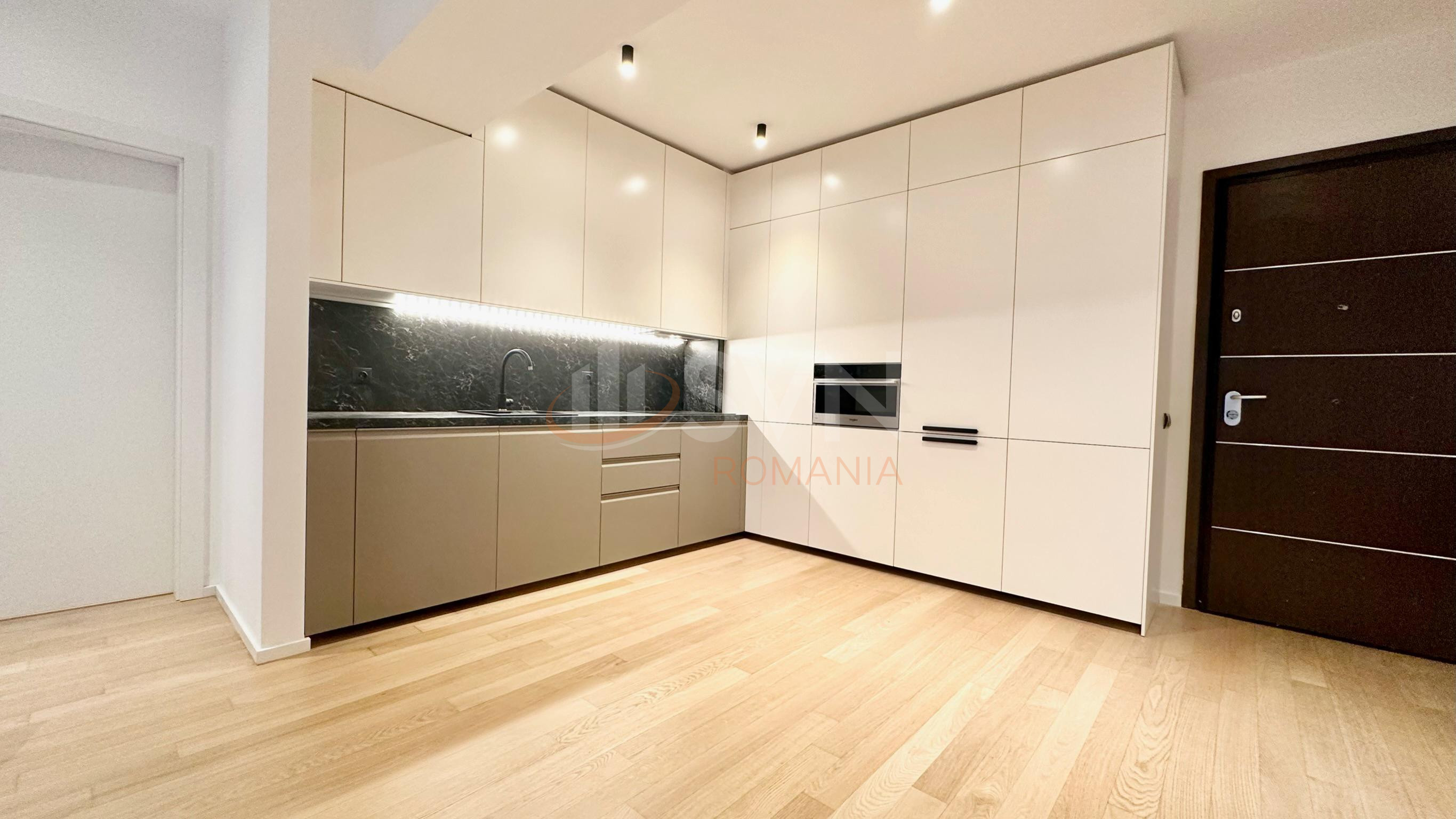 3 camere cu loc parcare subteran inclus Bucuresti/Pipera