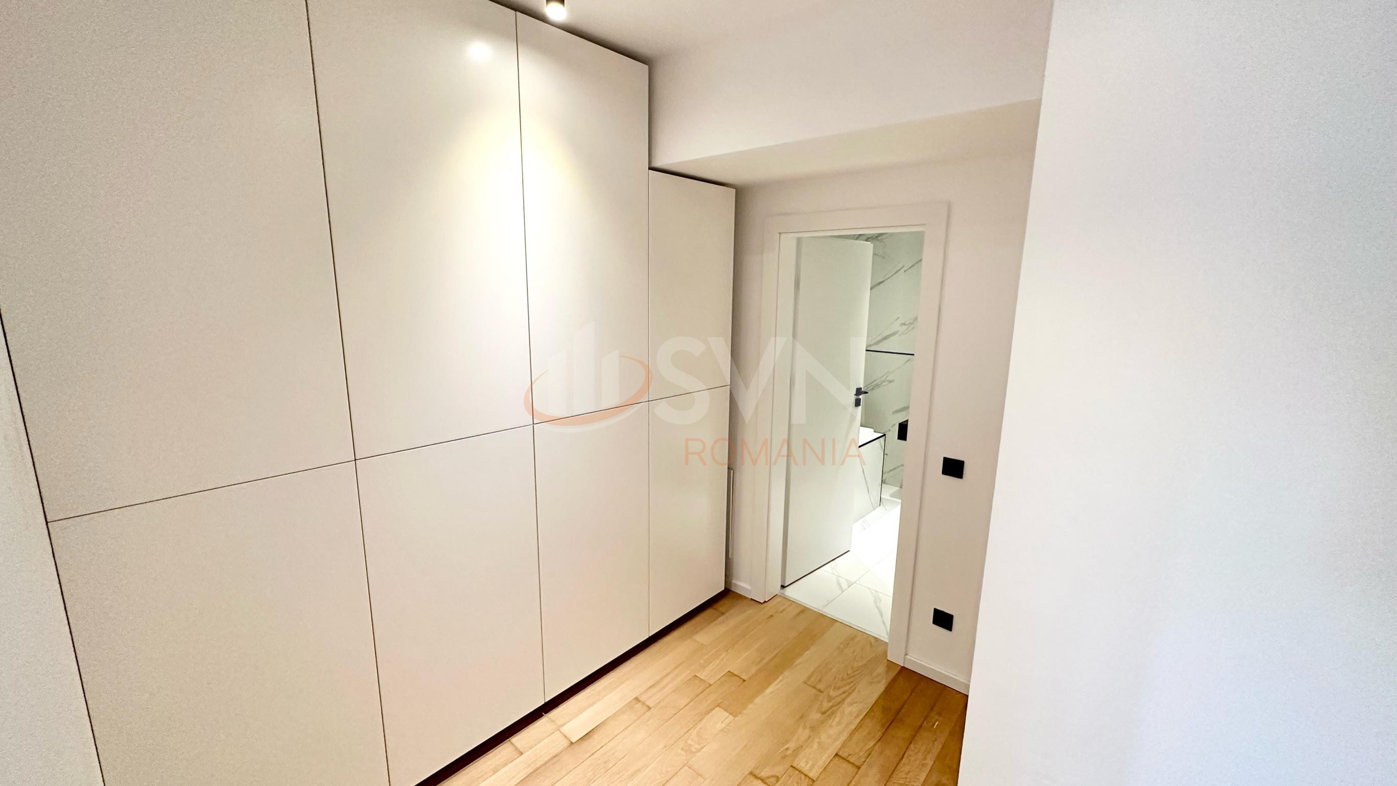 3 camere cu loc parcare subteran inclus Bucuresti/Pipera