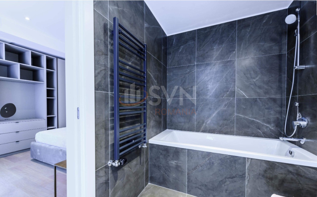 3 camere cu loc parcare subteran inclus Bucuresti/Herastrau