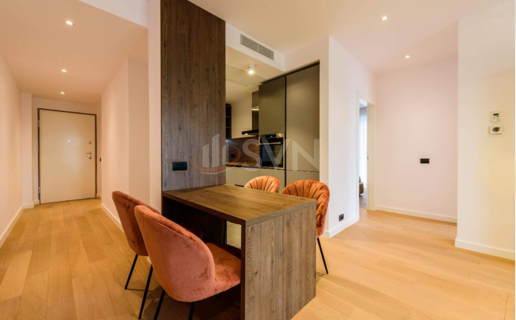 3 camere cu loc parcare subteran inclus Bucuresti/Herastrau