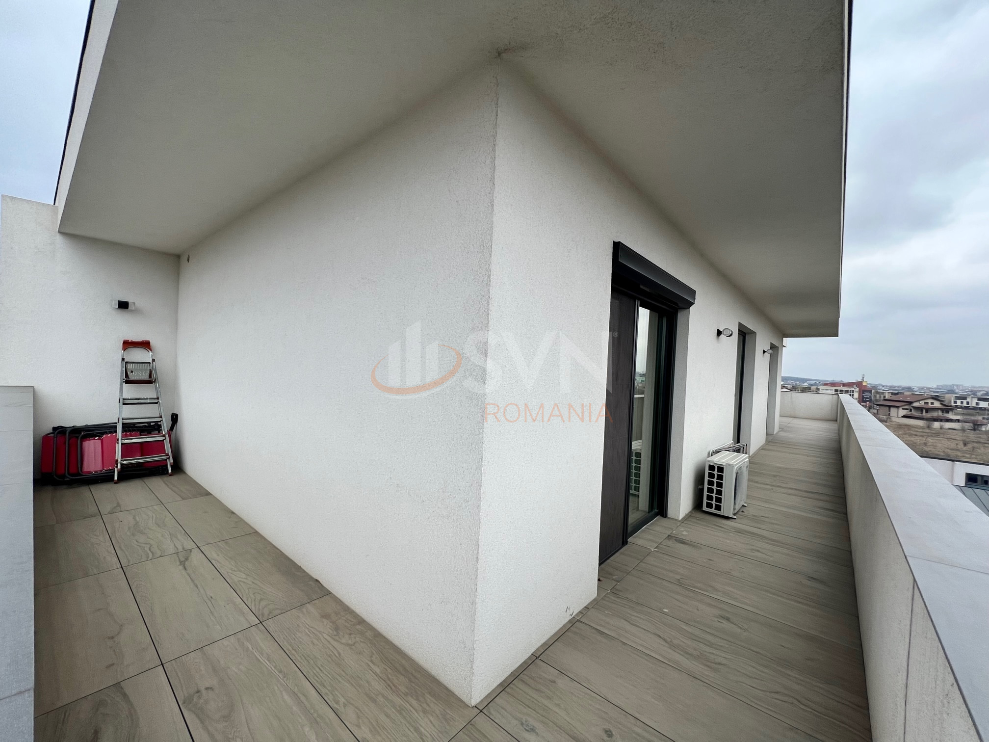 3 camere cu loc parcare subteran inclus Bucuresti/Pipera