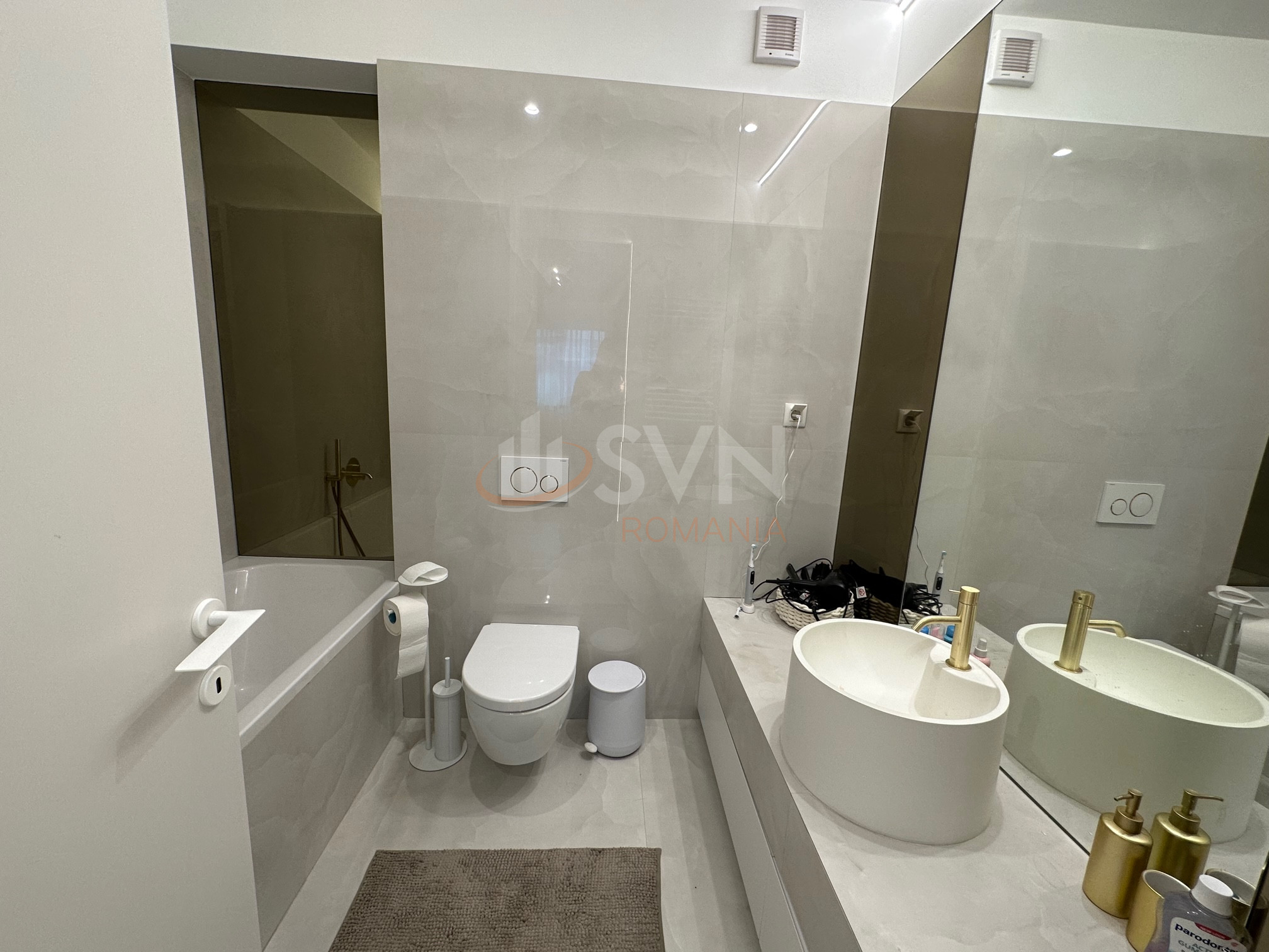 3 camere cu loc parcare subteran inclus Bucuresti/Pipera