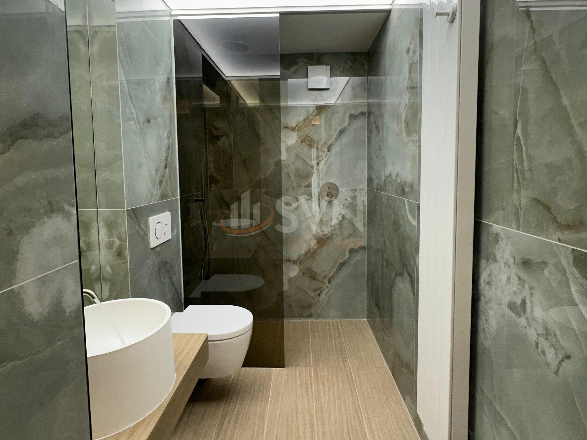 3 camere cu loc parcare subteran inclus Bucuresti/Pipera