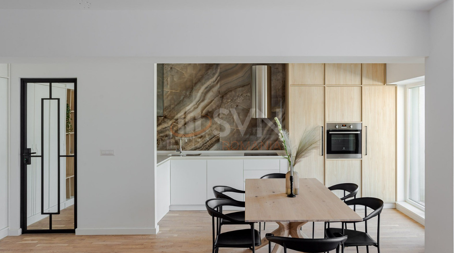 3 camere cu loc parcare subteran inclus Bucuresti/Barbu Vacarescu