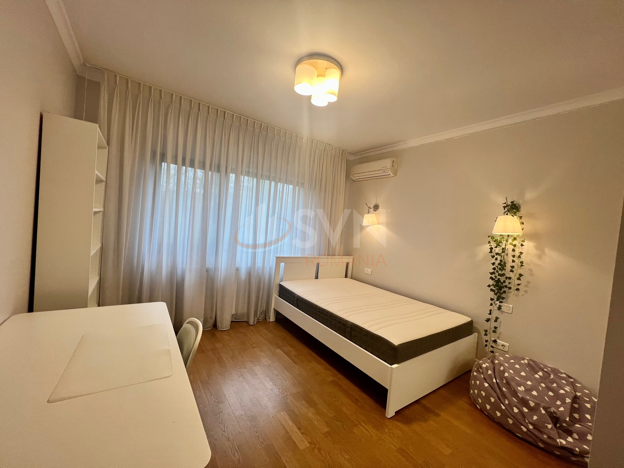 3 camere cu loc parcare subteran inclus Bucuresti/Pipera