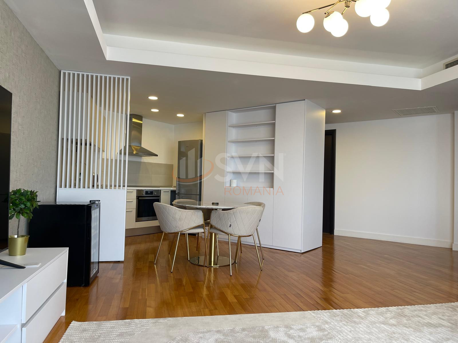 3 camere cu loc parcare subteran inclus Bucuresti/Herastrau