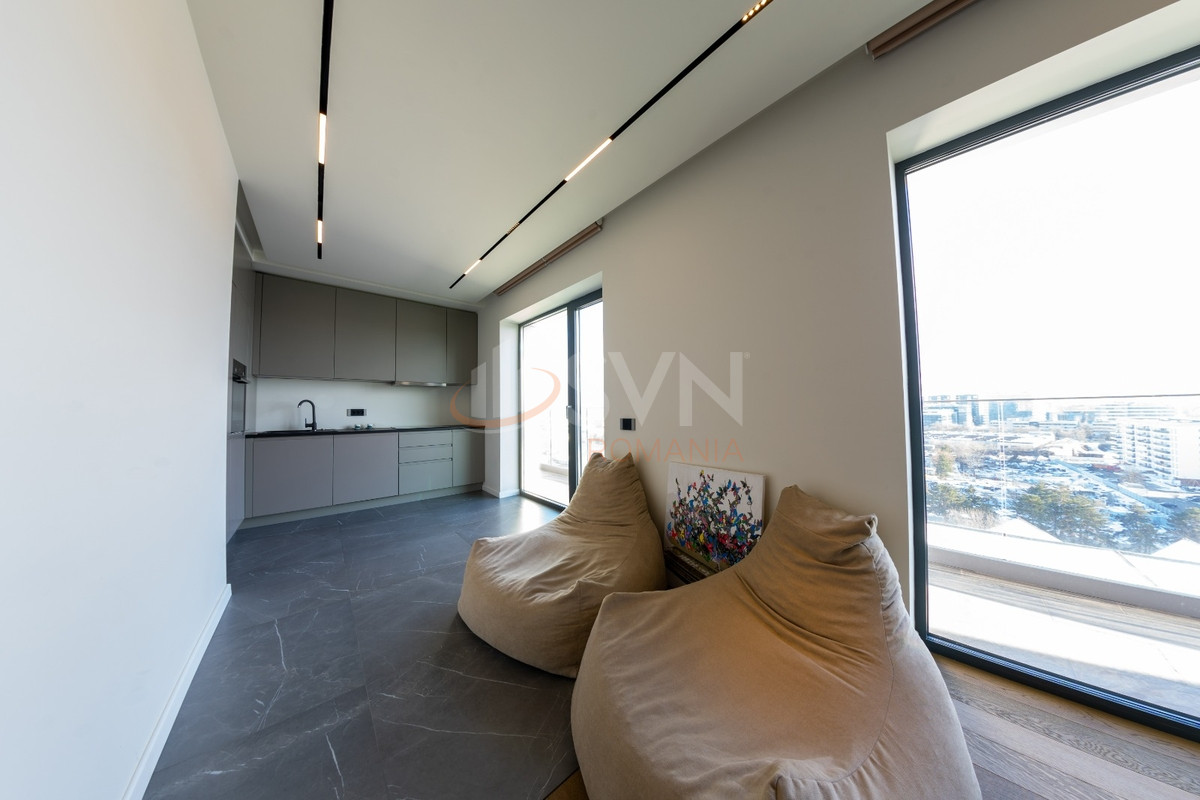 3 camere cu loc parcare subteran inclus Bucuresti/Pipera