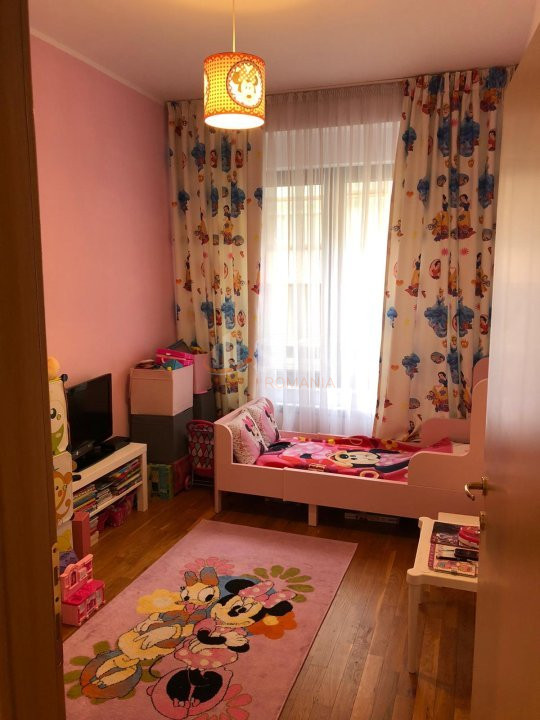 3 camere cu loc parcare subteran inclus Bucuresti/Herastrau