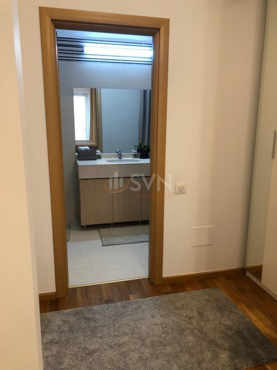 3 camere cu loc parcare subteran inclus Bucuresti/Herastrau