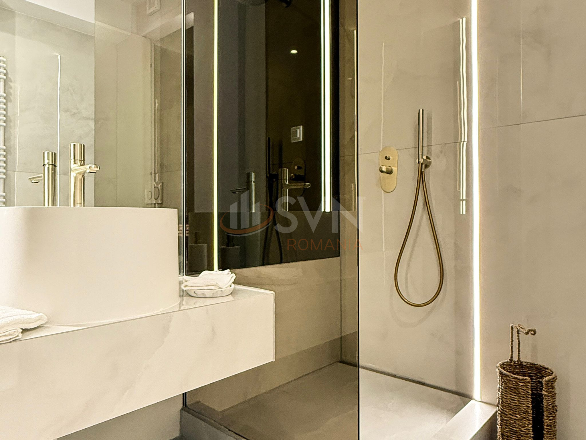 3 camere cu loc parcare subteran inclus Bucuresti/Pipera