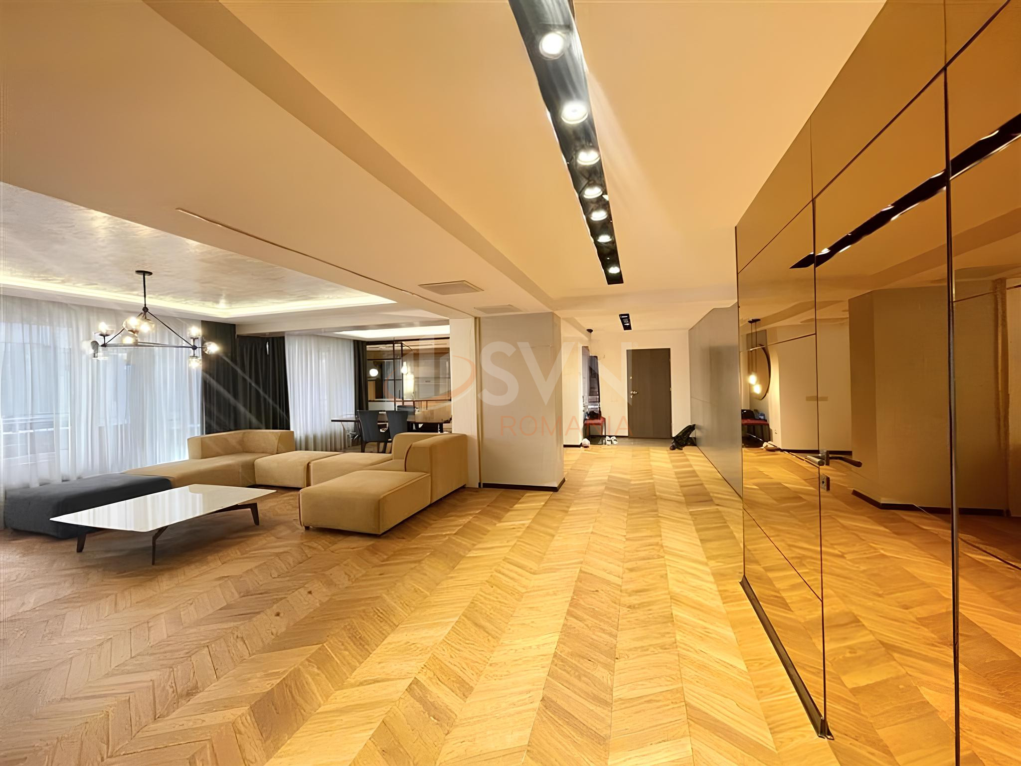 3 camere cu loc parcare subteran inclus Bucuresti/Herastrau