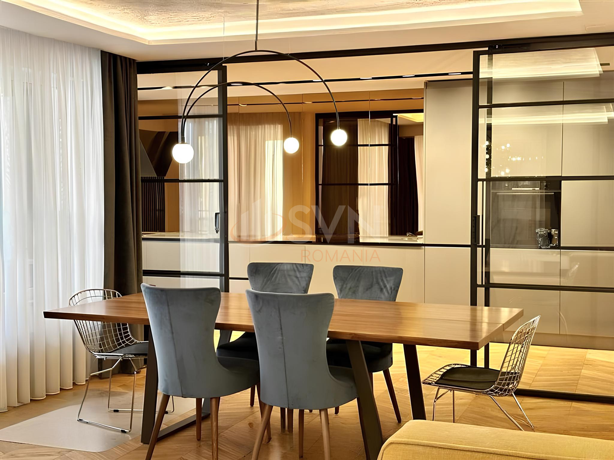 3 camere cu loc parcare subteran inclus Bucuresti/Herastrau