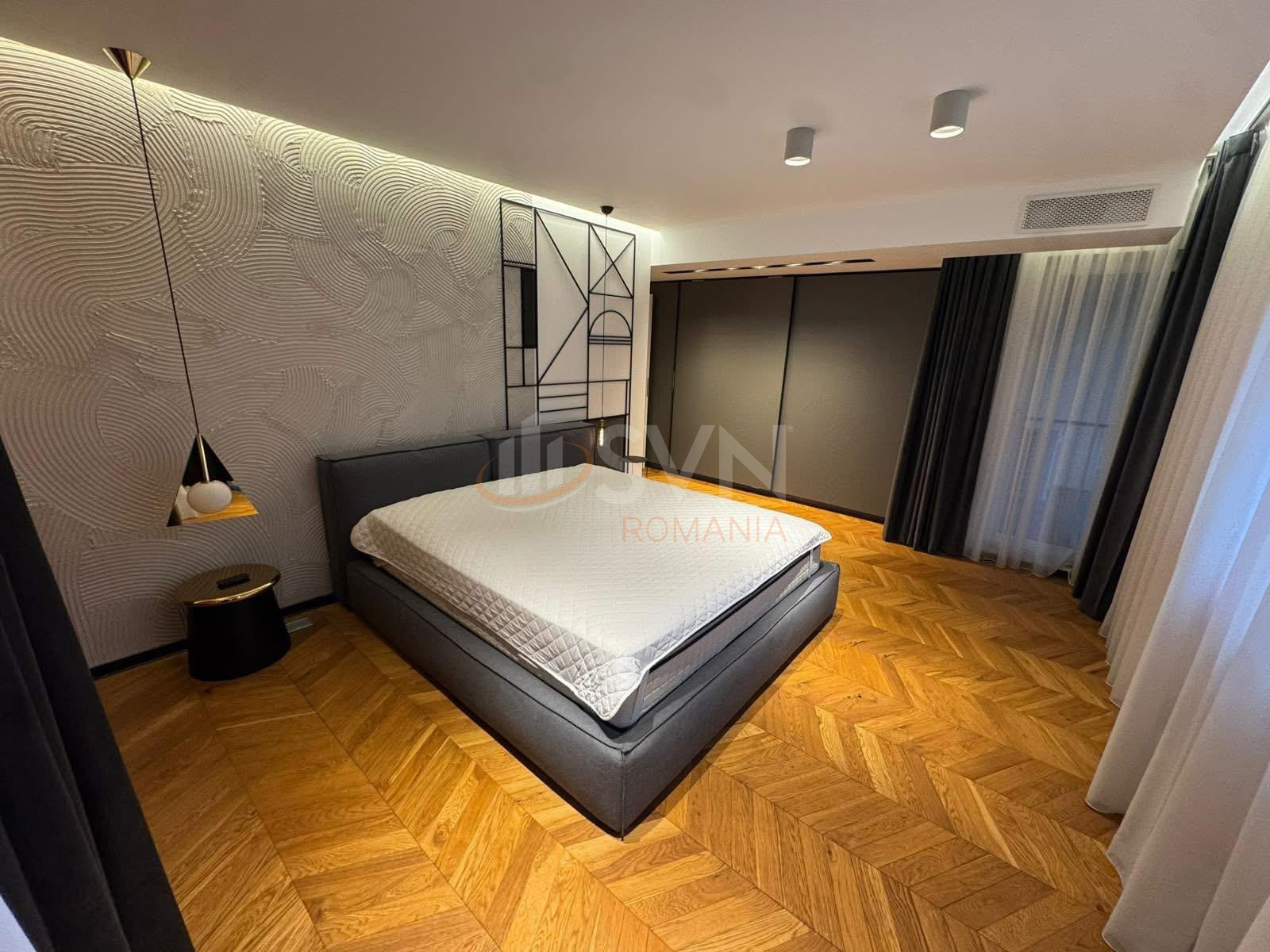 3 camere cu loc parcare subteran inclus Bucuresti/Herastrau