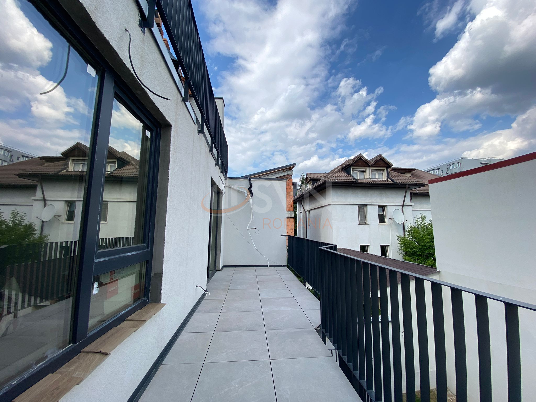 3 camere cu loc parcare subteran inclus Bucuresti/Domenii